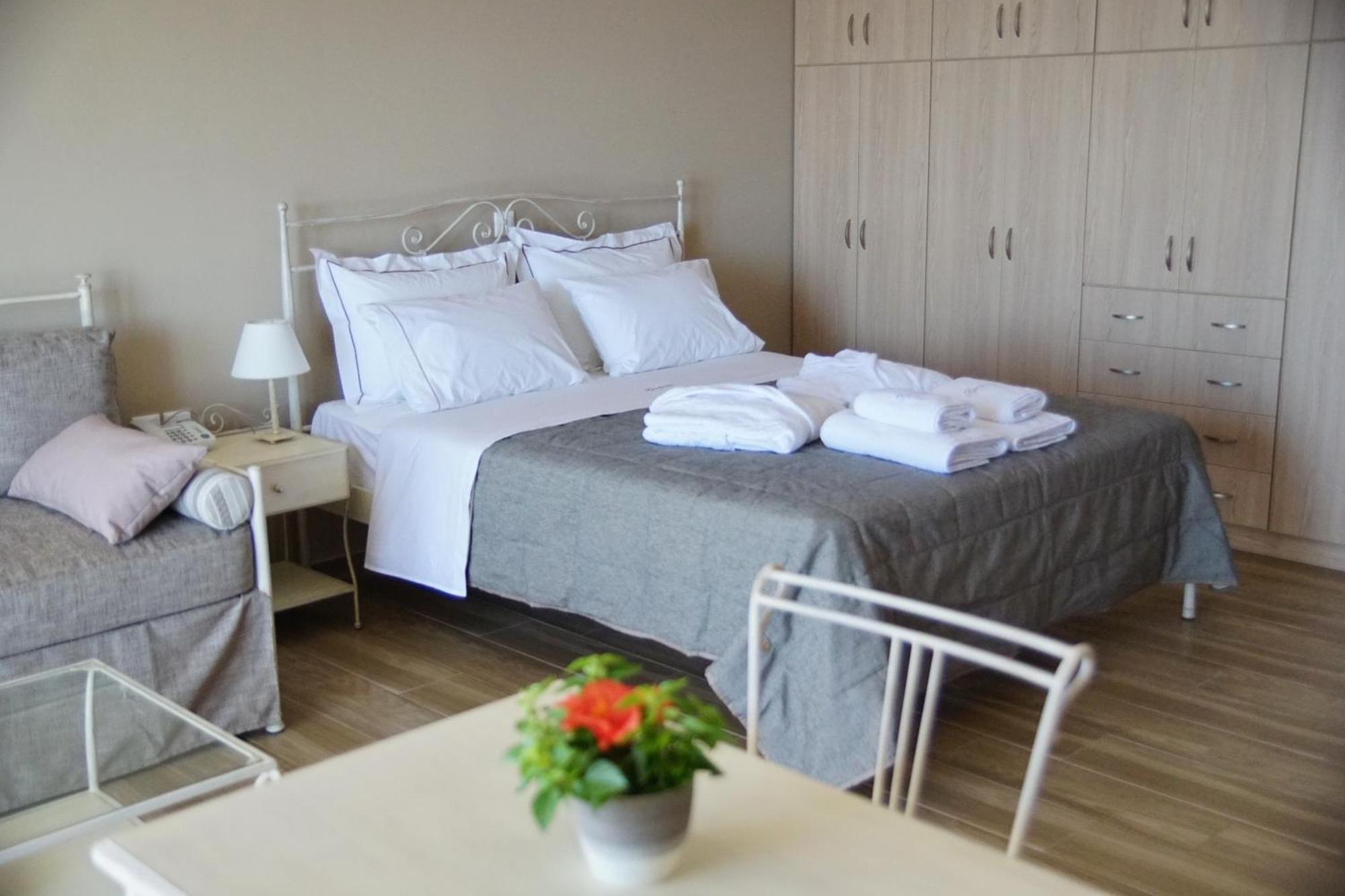 Treanto Nafpaktos Boutique Hotel Værelse billede